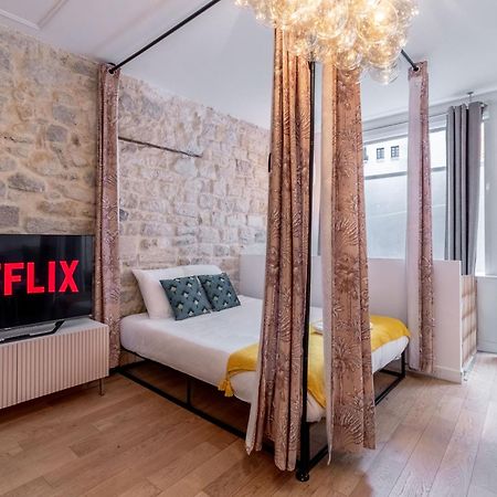 Appartement spacieux et rénové Parigi Esterno foto